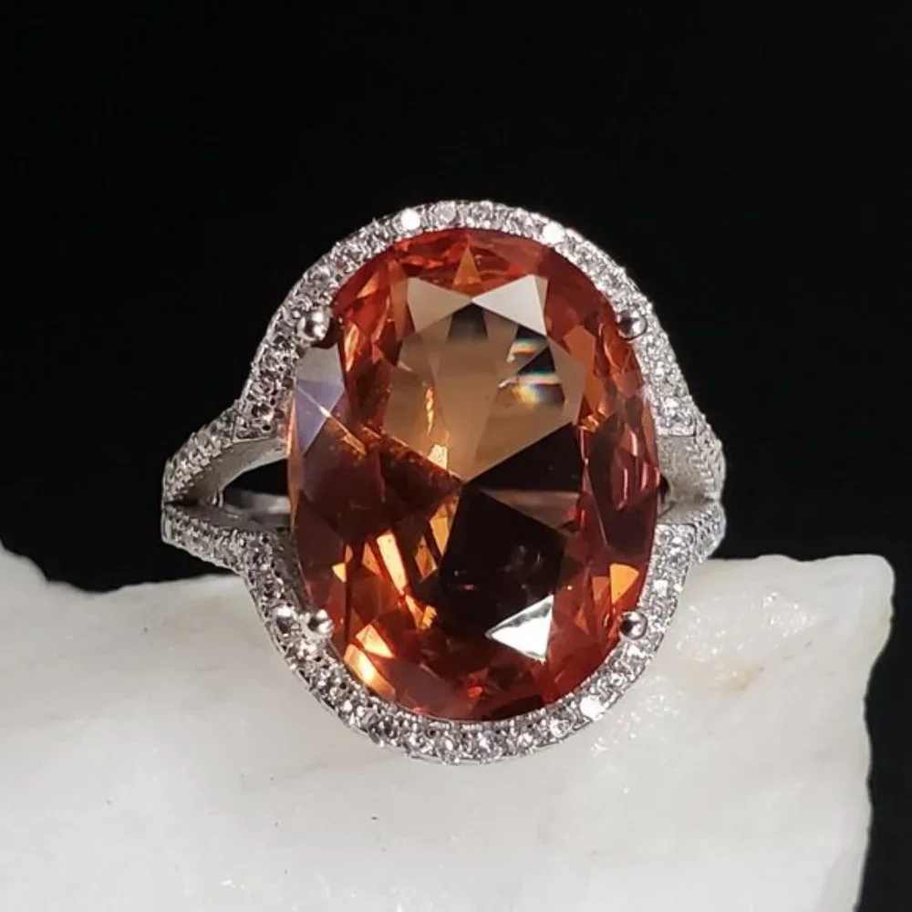 GG Unique Jewelry dietrich solid